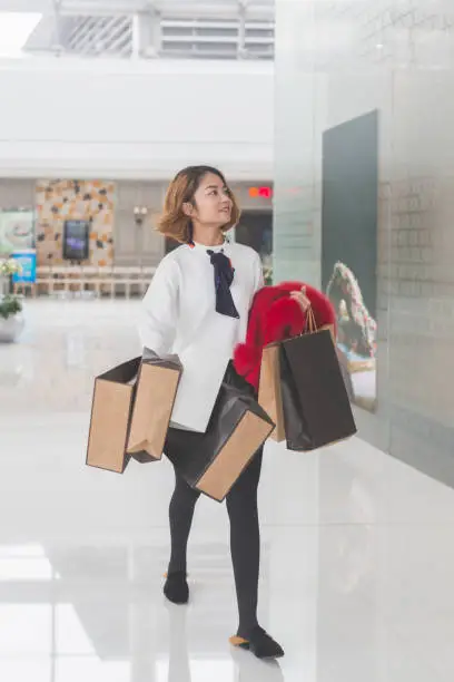 Best Accident Lawyers for Shopping Mall and Store Injuries