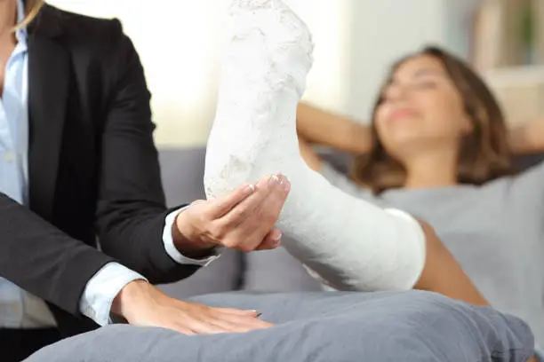 Best Accident Lawyers for Broken Bone and Fracture Injuries